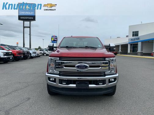 RUBY RED METALLIC 2017 Ford F-250 Lariat