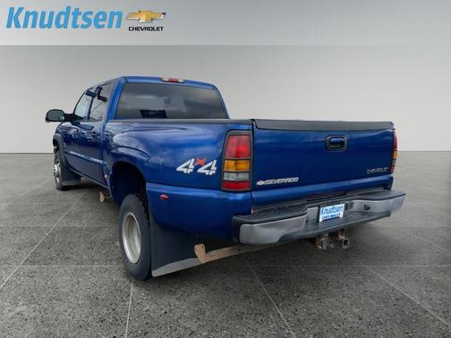 2004 Chevrolet Silverado 3500 LT Crew Cab