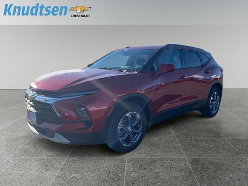 Radiant Red Tintcoat 2026 Chevrolet Blazer 2LT