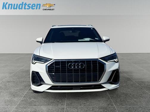 2024 Audi Q3 45 S line Premium Plus