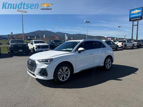 2024 Audi Q3 45 S line Premium Plus