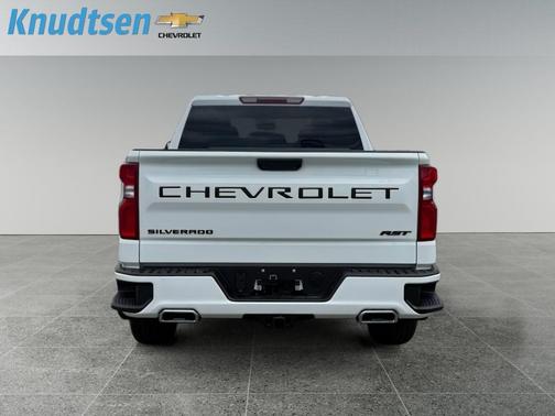 Summit White 2026 Chevrolet Silverado 1500 RST