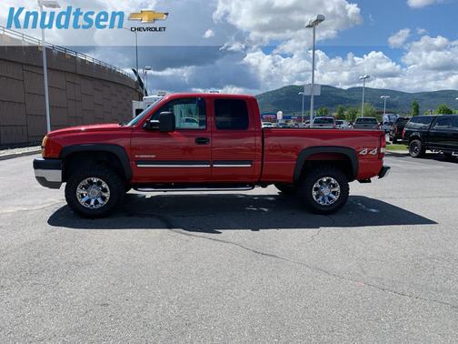 Victory Red 2003 Chevrolet Silverado 2500 LS H/D Extended Cab
