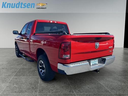 Flame Red Clearcoat 2011 Dodge Ram 1500 ST
