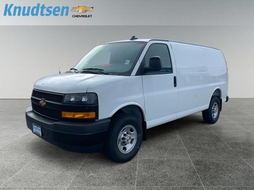 2025 Chevrolet Express 2500 RWD 2500 Regular Wheelbase WT