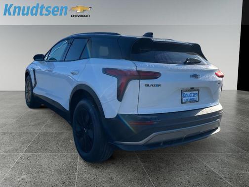 2026 Chevrolet Blazer EV AWD LT