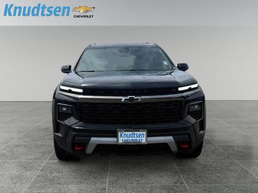 Mosaic Black Metallic 2026 Chevrolet Traverse AWD Z71