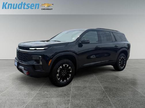 Mosaic Black Metallic 2026 Chevrolet Traverse AWD Z71