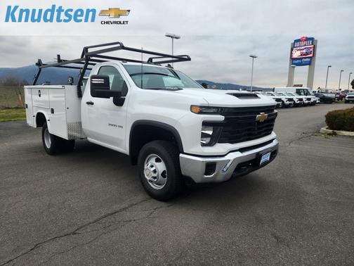 2026 Chevrolet Silverado 3500 WT