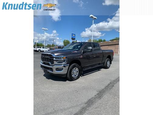 Granite Crystal Metallic Clearcoat 2025 RAM 2500 Tradesman Crew Cab 4x4 6'4' Box