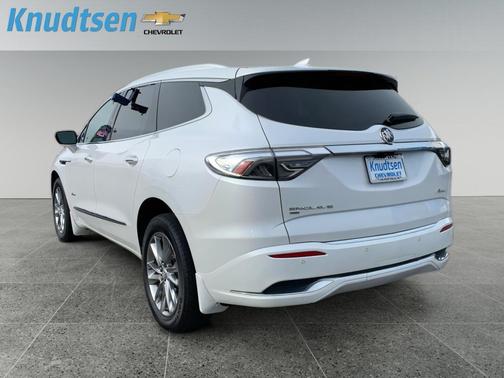 2023 Buick Enclave Avenir AWD