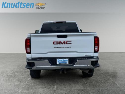 2024 GMC Sierra 2500 SLE