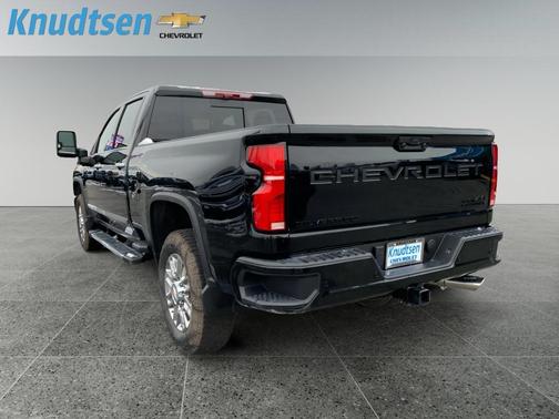 2026 Chevrolet Silverado 3500 High Country