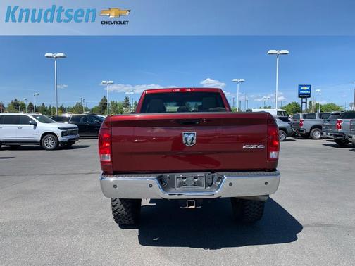 Delmonico Red Pearlcoat 2018 RAM 2500 Tradesman Crew Cab 4x4 6'4' Box