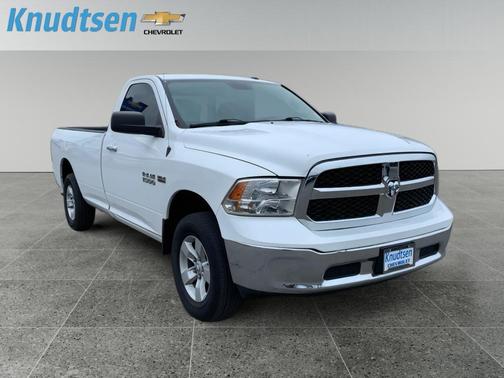 2018 RAM 1500 SLT
