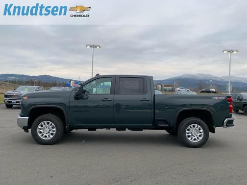 2026 Chevrolet Silverado 3500 LT