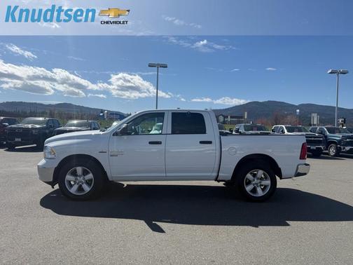 Bright White 2023 RAM 1500 Classic SLT