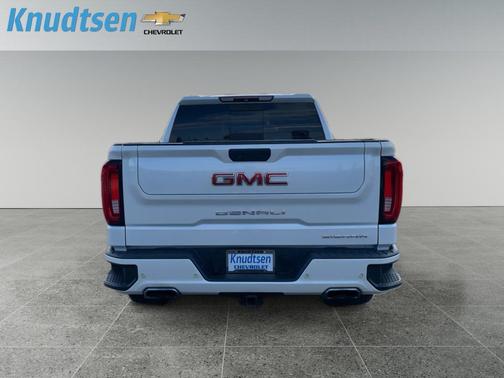 White Frost Tricoat 2019 GMC Sierra 1500 Denali