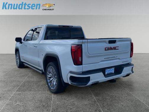 White Frost Tricoat 2019 GMC Sierra 1500 Denali