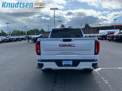 White Frost Tricoat 2019 GMC Sierra 1500 Denali