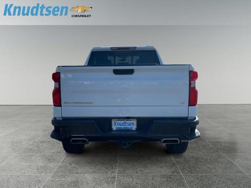 Summit White 2022 Chevrolet Silverado 1500 LT Trail Boss
