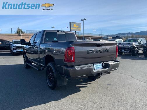 2025 RAM 2500 Big Horn Crew Cab 4x4 6'4' Box