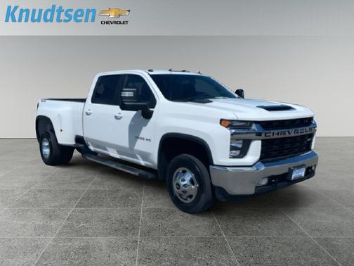Summit White 2022 Chevrolet Silverado 3500 LT
