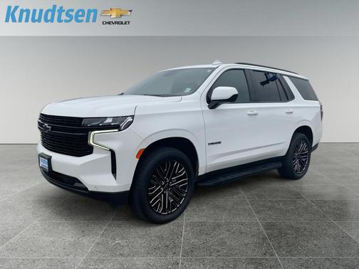 2023 Chevrolet Tahoe 4WD RST