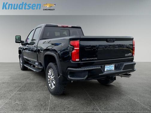 2026 Chevrolet Silverado 3500 High Country