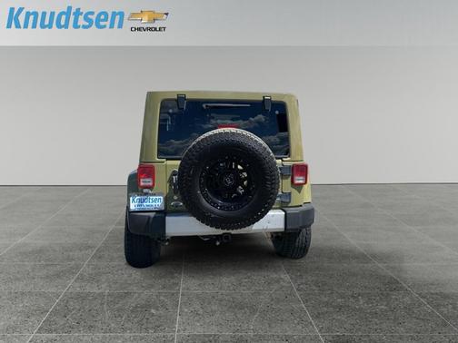 Commando Green 2013 Jeep Wrangler Unlimited Sahara