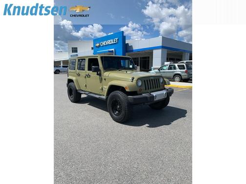 Commando Green 2013 Jeep Wrangler Unlimited Sahara