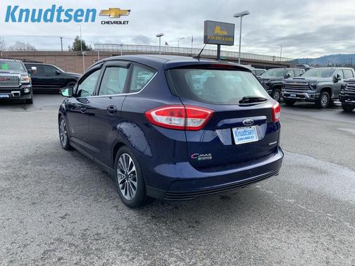 2017 Ford C-Max Energi Titanium