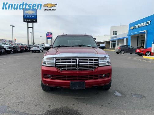 2013 Lincoln Navigator Base