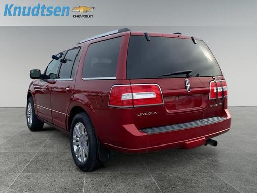 2013 Lincoln Navigator Base
