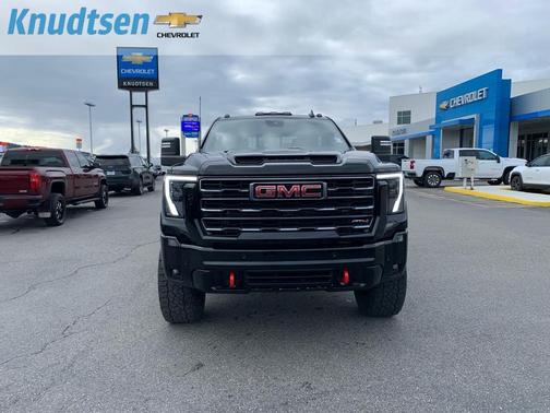 2025 GMC Sierra 3500 AT4