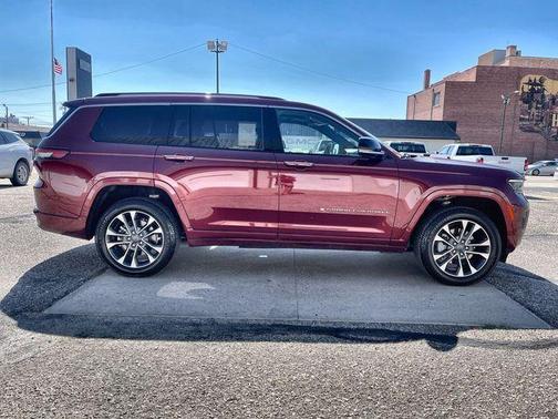 2022 Jeep Grand Cherokee L Overland