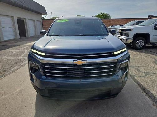 Lakeshore Blue 2026 Chevrolet Traverse LT