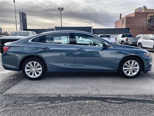 2025 Chevrolet Malibu LT