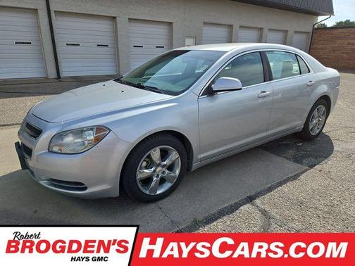 Silver Ice Metallic 2010 Chevrolet Malibu 2LT