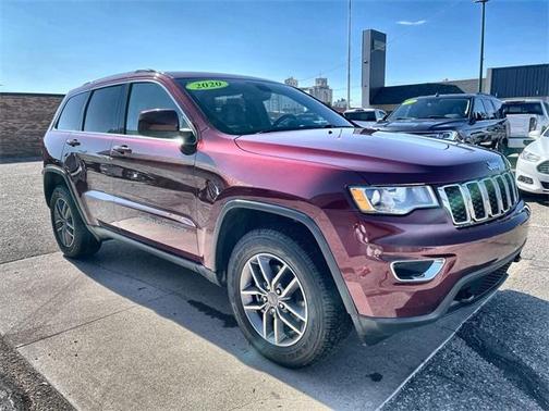 2020 Jeep Grand Cherokee Laredo