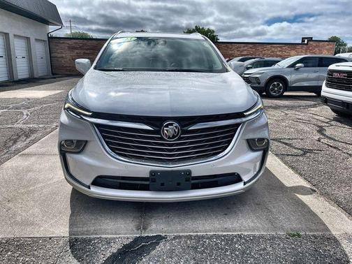 White Frost Tri-Coat 2023 Buick Enclave Essence