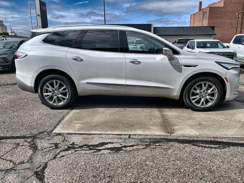 White Frost Tri-Coat 2023 Buick Enclave Essence