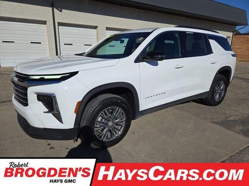 2025 Chevrolet Traverse LT