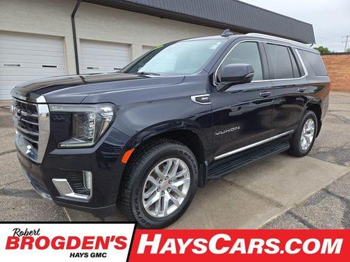 Midnight Blue Metallic 2022 GMC Yukon SLT
