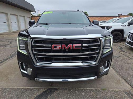Midnight Blue Metallic 2022 GMC Yukon SLT