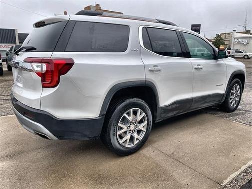 2021 GMC Acadia SLT
