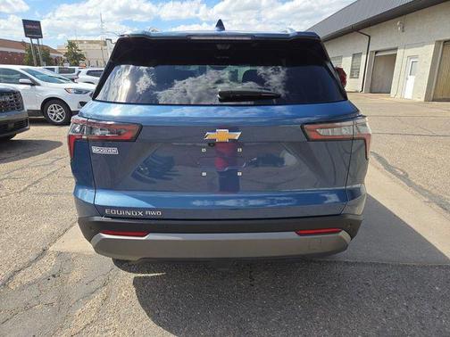 Lakeshore Blue 2025 Chevrolet Equinox LT