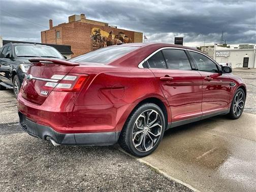2013 Ford Taurus SHO