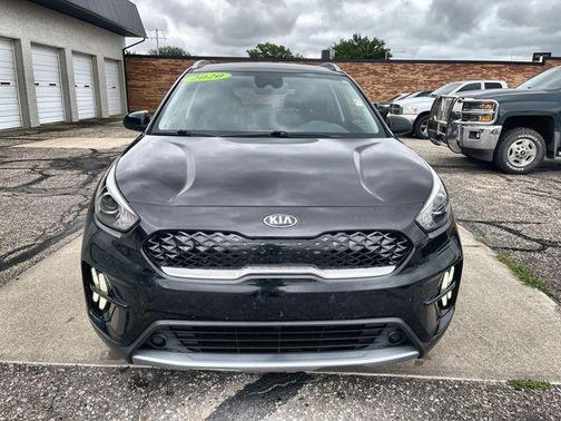 Aurora Black 2020 Kia Niro LXS