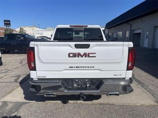 2022 GMC Sierra 1500 SLT